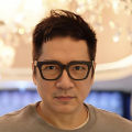 肖云儒讲述著名作家柳青与他的“三字经”故事 2021-06-02 1962年夏天，我22岁，大学毕业分配到陕西日报文艺部工作还不到一年。